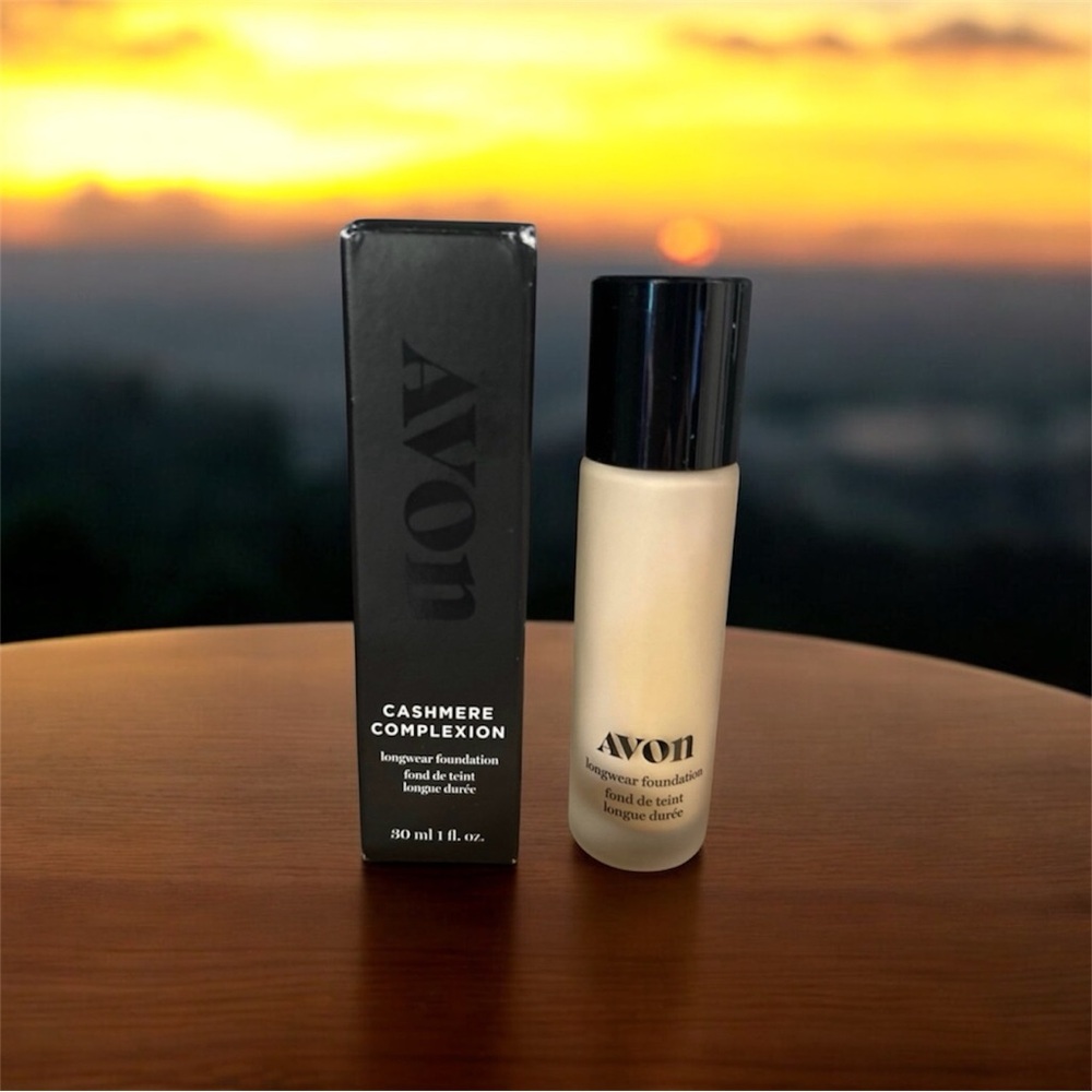 ⭐️ Cashmere Complexion Foundation | Cannoli